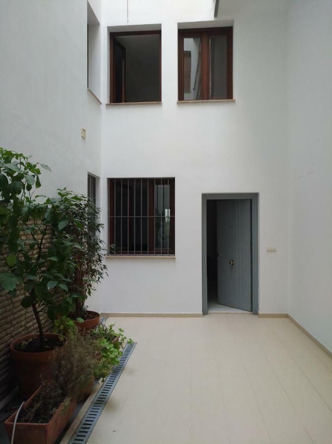 Rentalsevilla Espacioso Duplex En La Puerta Real Esterno foto