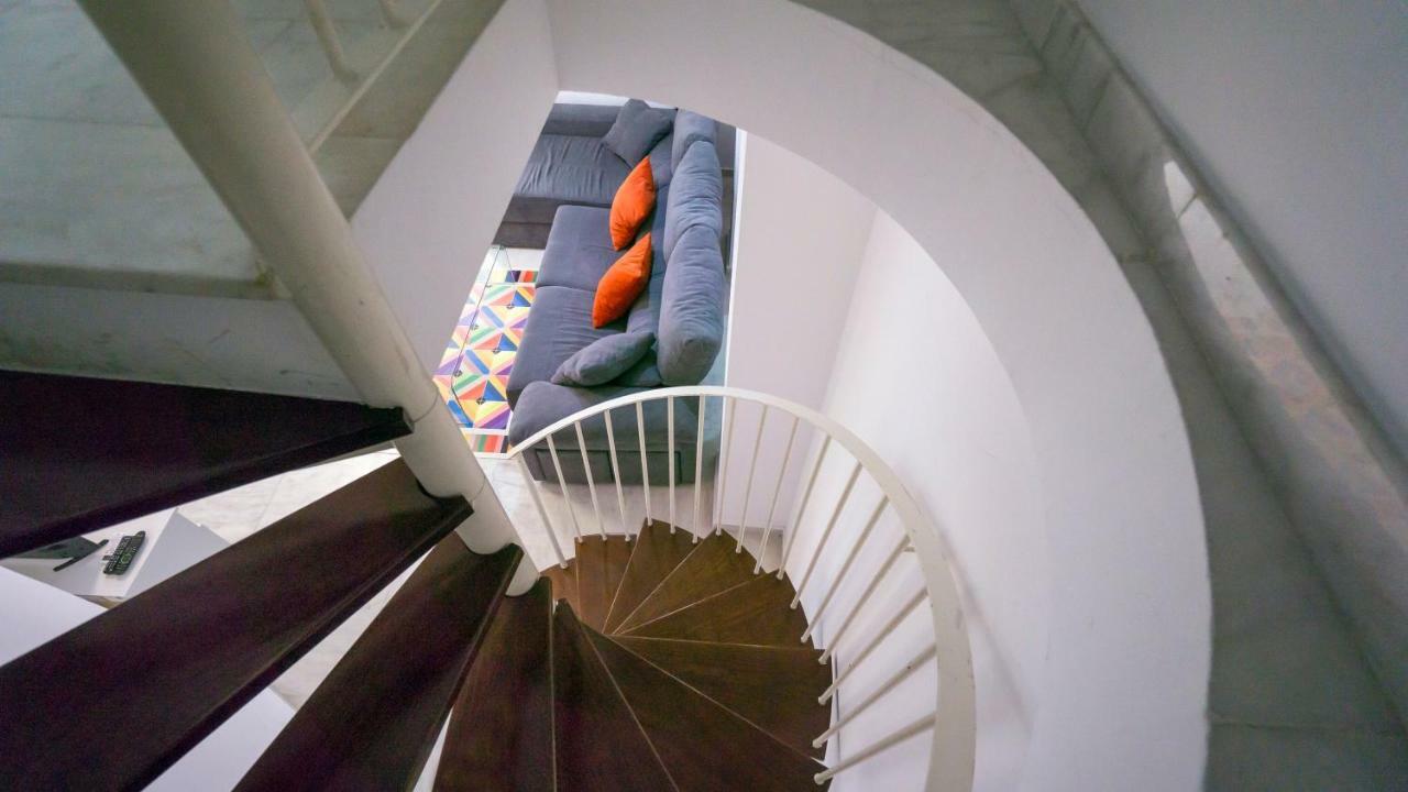 Rentalsevilla Espacioso Duplex En La Puerta Real Esterno foto